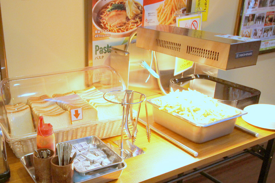 食べ放題 があるネットカフェ3選 無料朝食やソフトクリームなど レッツエンジョイ東京